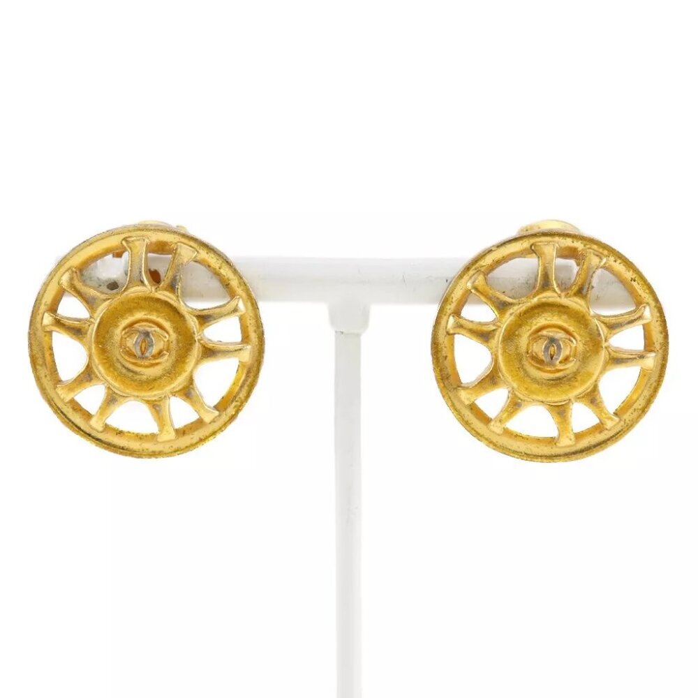 CHANEL Earring Plated Gold 8.7g Women - Picture 1 of 7